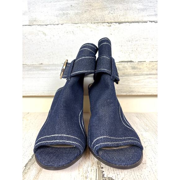 Cato Women’s 9 Blue Chambray Denim Peep Toe Heeled Buckle Sandal Ankle Boot - Picture 3 of 8